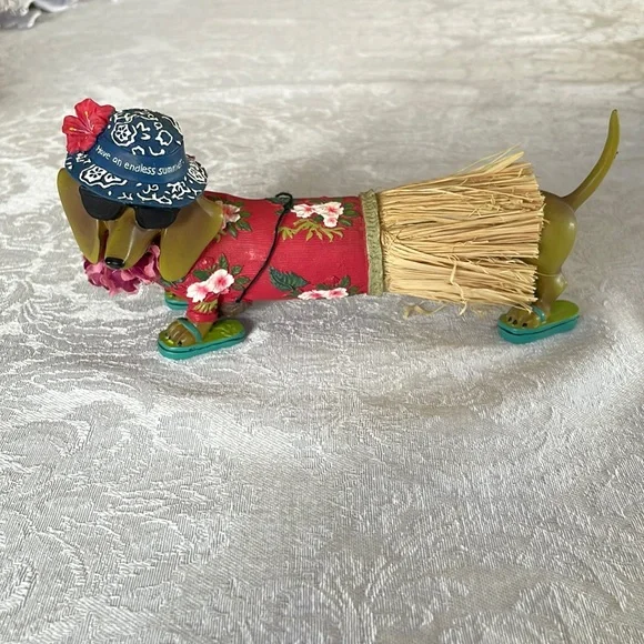 Westland Giftware “Hot Diggity!” dachshund Long Hot Summer figurine. - Picture 1 of 14